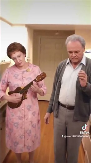 Archie & Edith Bunker Get Down to Fredo Bang’s “Oouuh”! 😂🎸