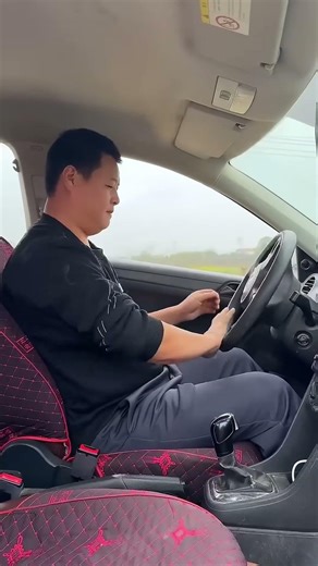 If you don't have good skills, you can make up for it with your strength #funny