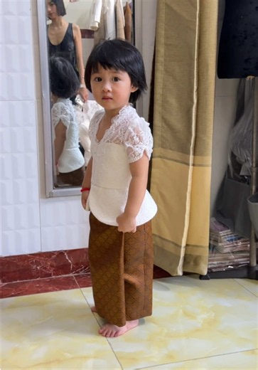 ព្រឹត្តិការណ៍កាត់ឈុតម៉េលូននៅវត្ត | Daa Dao vs ដា ដាវ