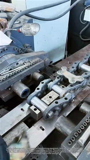 Factory footage: precision splicing of mining chain