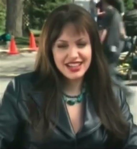 Angelina Jolie interview clip Behind the Scenes PUSHING TIN 1999. 90s movie