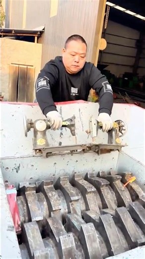 Shredder vs Tools – Can This Machine Destroy Everything? 😱🔧