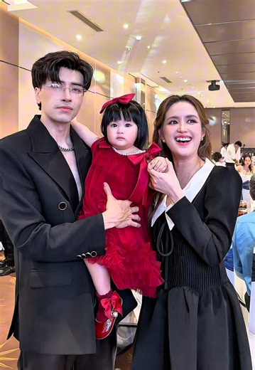 Búp bê Jennie Debut.@Phương Hằng @Bé Jennie #anhtam #family #baby #debut #cutebaby
