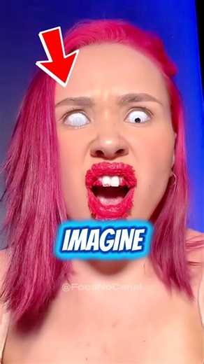 Imagine que seus lábios estão ressecados e você precisa de um protetor. Qual você escolhe? 👄💄