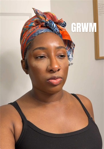 Get ready with me! Different location! 😭🍂🧡 Scent of the day: 1. Super Milk x @LUSH . #grwm #morningroutineaesthetic #chitchat #ootd #getreadywithme
