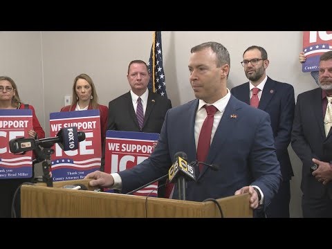 WATCH: Arizona lawmakers host pro-ICE press conference on Monday