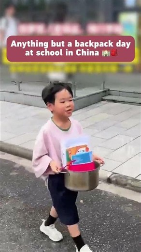 No schoolbag? No problem at this elementary school in Ningbo!