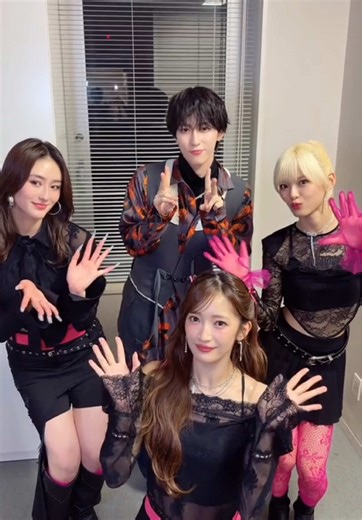 フジテレビ『オールスター合唱バトル』TVerで見逃し配信中❣️ 平成令和アイドル合唱団の #Girls2 #隅谷百花 さん #鶴屋美咲 さん #小川桜花 さんと🤲 ありがとうございました！ @Girls²(オフィシャル) #OCTPATH