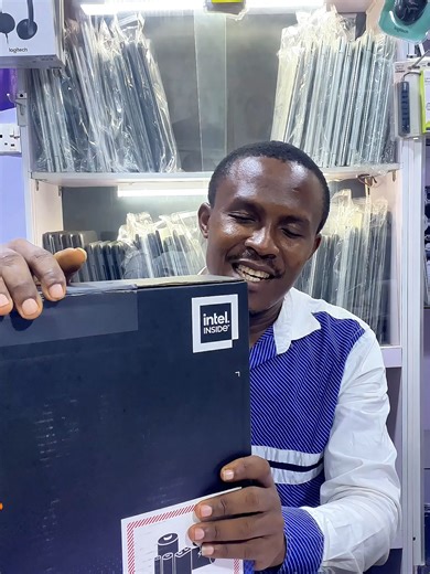 A glimpse into the Alienware Aurora R16. The redesigned chassis, the silky-smooth palm rest, and the customizable AlienFX keyboard are all the best of the best. Why normal when you can be Elite? 🛸 ✅ 15th Gen Power ✅ RTX 50-Series Graphics ✅ Premium Minimalist Build. Get the asset now. ⚡️ 📞 08033941858 📍 Visit us in-store. #fyp #trending#creatorsearchinsights #gamimgontiktok