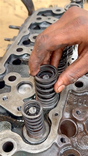 Valve Springs Lock adjust Brilliant way #automobile #shortsfeed #shorts