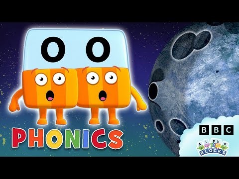 Over The Moon With OO! 🌜 | Learn to Read | Phonics | Alphablocks
