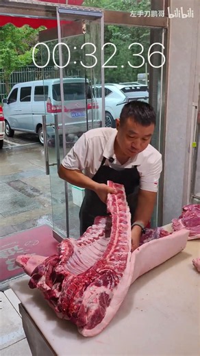 50-second extreme challenge – perfect for rainy days and meat trimming!