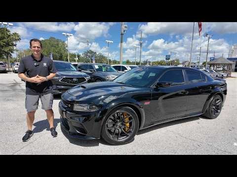 The Dodge Charger Scat Pack Widebody Hemi is BETTER than a 2026 Charger Hurricane