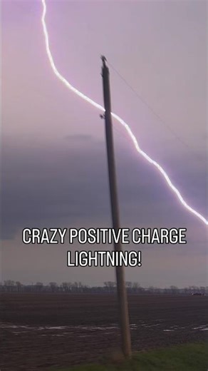 CRAZY positively charged lightning from supercell near Bloomington, Illinois