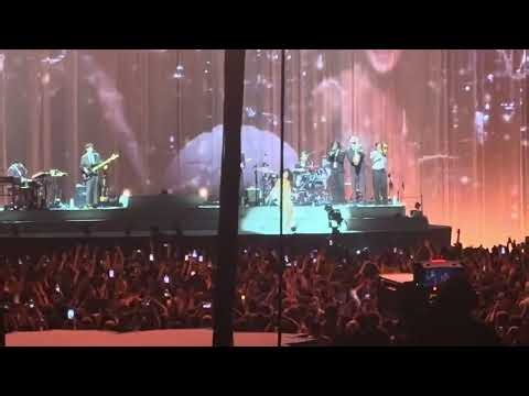 Olivia Dean - “Dive” (Live at Afterpay Arena, Sydney 2026)