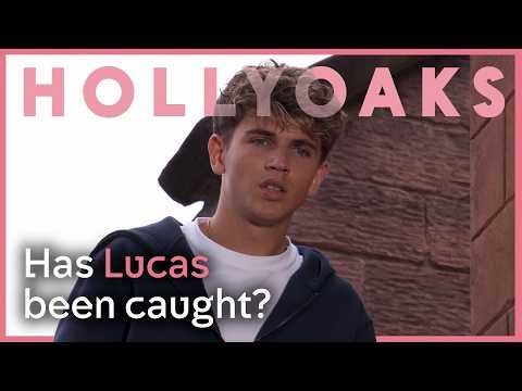 Leah Takes A Tumble... | Hollyoaks