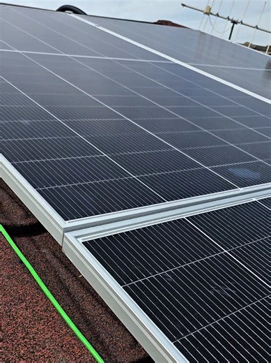 Install a 11.4Kw Hybrid Solar System