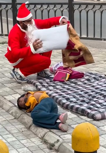 Bigg_boss_season_19 (@preetgill408)’s video of christmas videos