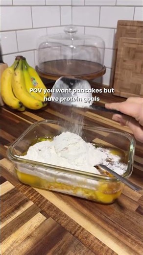 High Protein Pancakes (Easy, Fluffy & Healthy Breakfast)