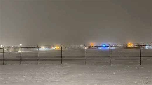MSP airport crews hard at work! Amazing what they have to do to keep the runways clear! #Minnesota #msp #airport #snowstorm | Tanner Charles Chasing