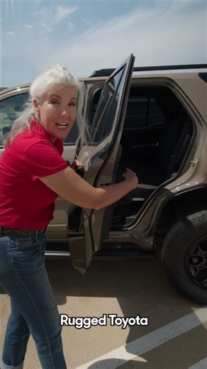 What's the Difference? Jeep Grand Cherokee vs. Toyota 4Runner