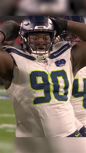 NFL on Instagram: "And did it with a club on his hand 😤 SEAvsSF on ESPN/ABC Stream on #NFLPlus and ESPN App"