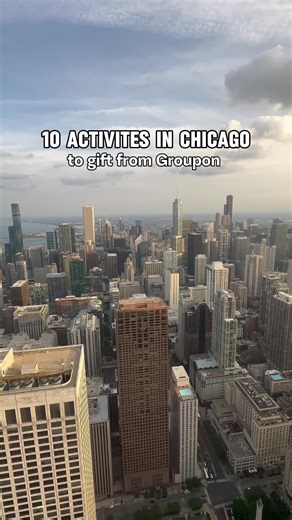 There are tons of local experiences in Chicago on @Groupon for great deals that make the perfect last-minute memorable gift! Use KEN25 for 25% off. #grouponpartner 🎁 #chicago #thingstodoinchicago #chicagobucketlist #giftingwithgroupon
