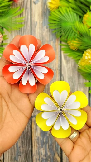 The Absolute Beginner’s Guide to Easy Flowers 🌸 Minimalist Paper Flower Tutorials for Your Home 🌸 Paper Petals The Absolute Beginner’s Guide to Easy Flowers! Stop throwing away those paper scraps and start creating! In this tutorial, I’m showing you exactly how to make beautiful, realistic paper flowers using simple supplies you already have at home. ✂️✨ #Handmade #Handmadecrafts #Funny | Mr. Creator