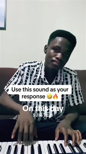 TomTom Navigation Insights and Music Hits of the Day