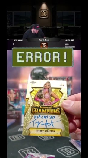 🚨 1/1 SUPERFRACTOR 🤯 Tiffany Stratton pulled by Chris out of 2026 WWE Topps Chrome on TikTok 🔥🔥🔥🔥🔥
