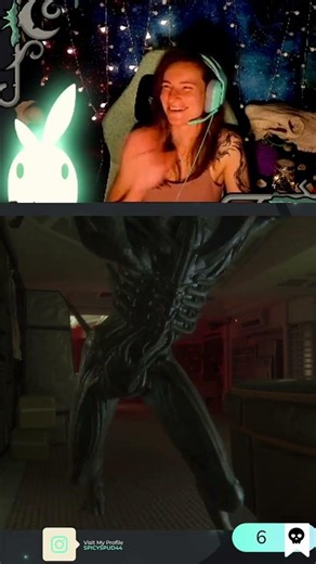 oh she totally sees me ... #alienisolation