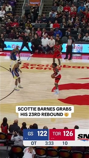 Scottie Barnes grabbing every board around the rim 😱