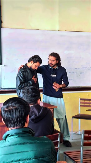 Video akhera pori ogorai😂🙏#foryou #foryoupage #staharoon #standwithkashmir