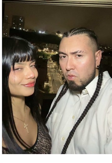 @Máximo Leviev Devórame 💜🖤