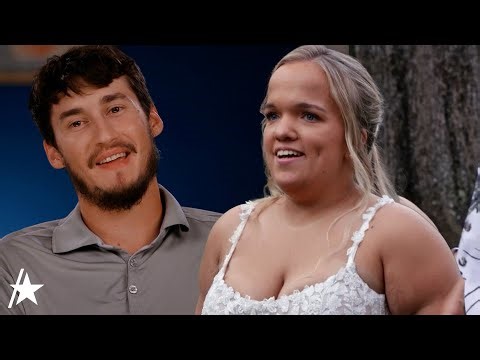 '7 Little Johnstons': Brice SHOCKS Liz w/ Outfit Change At Their Wedding