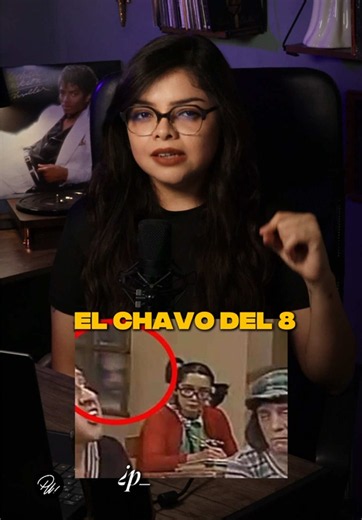 ¿Sucedían cosas extrañas en la vecindad del Chavo?👀 y no estamos hablando de los espíritus chocarreros… #chavodel8