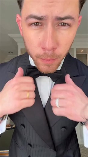 Not much to say except wow 🤩 Priyanka Chopra an Nick Jonas are all set for Golden Globes #priyankachopra #nickjonas | Zoom TV