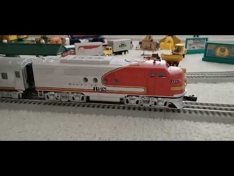 Lionel Santa Fe FT #158 O Gauge El Capitan Passenger Train Layout Run