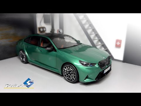 Avec la BMW M5 (G90) 1/18, Solido frappe TRÈS fort (214)