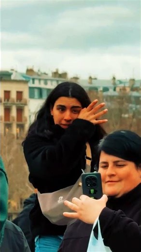 Stunning Street Performance “Ce Monde” | Eiffel Tower Paris 😍🎤