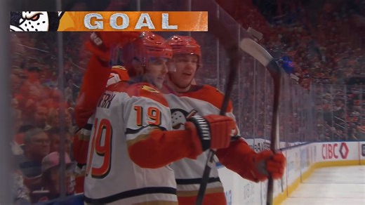 LEO CARLSSON'S FIRST #STANLEYCUP PLAYOFF GOAL!!! 🔥🇺🇸: @espn 2🇨🇦: @Sportsnet & @TVASports