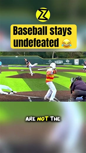 Slide Failed Successfully #baseball #mlb #baseballshorts #baseballhighlights #baseballmoments