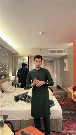 How to Wear Baju Pakistan & Batik: Usman Ellahi Style