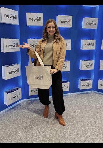 Such a fun day with @newellbrands 💙 @graco @nukusababy @elmersproducts @sharpie @paper_mate @expomarkersofficial @colemanusa @bubbabrands @gocontigo @rubbermaid @crockpot