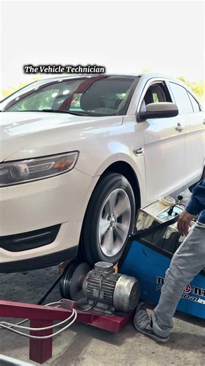 Ford Taurus Car Shaking Problem Solved | Computer Wheel Balancing