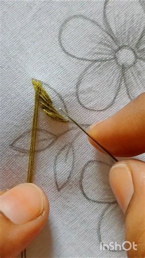 #shorts#short feed#viral#trending#leaf 🌿🌹 hand embroidery design