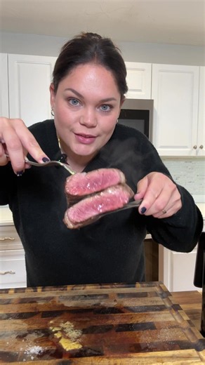 Steak night just got an upgrade 🥩🔥 Putting the Typhur air fryer to the test—because a girl must eat, and her steak better be good! 🤤 Save 10% with code MONIQUEE! 🛒 Official Website: https://bit.ly/3T1SLfH 🛒 Amazon: https://amzn.to/4xFHjEJ #Typhur #DonenessControl #AirFryerSteak #SteakNight #ad