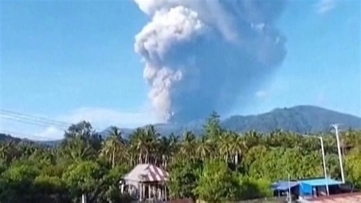 Rescue Crews Search for Hikers After Indonesia Volcanic Eruption