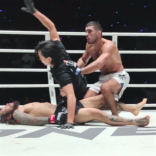 Elbek Alyshov caused CHAOS in the ring 😱