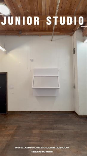 🎧 JUNIOR STUDIO BUNDLE — 5 PANELS TOTAL — 15% OFF 🎧 💥 Use code: HOLIDAYWEEKEND (ENDS MIDNIGHT TONIGHT) This is our Magic Setup showing exactly how the Junior Studio Bundle will look mounted in a real room. We’re setting this up in our hallway, but the layout, spacing, and positioning are identical to how it installs in a studio — walls, ceiling, and mix position accounted for. Junior Studio Bundle — Magic Setup (5 Panels Total): • 2 Gobos with 360° rollers positioned for side reflection contr